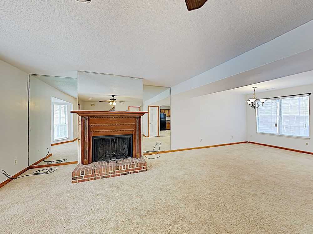 5261 Afton Way Se - Photo 2 of 18