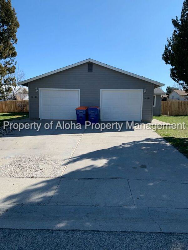 10490 Seneca - Photo 2 of 12
