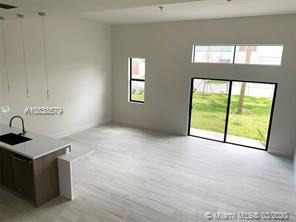4384 Northwest 9th Street #4384 - Photo 2 of 7