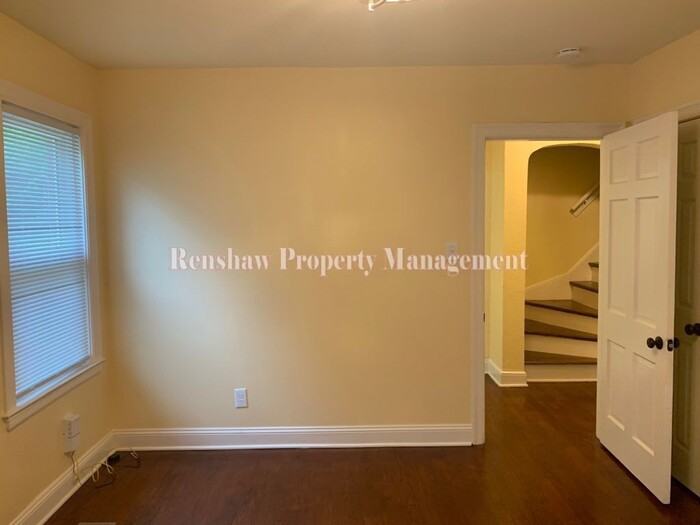 1880 Vollintine Avenue - Photo 2 of 11