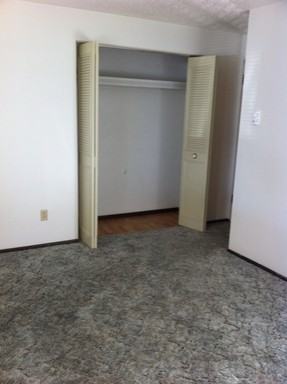 1802 Parklane Ave - Photo 2 of 9