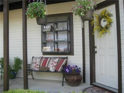 105 Henry M Chandler Dr - Photo 2 of 20