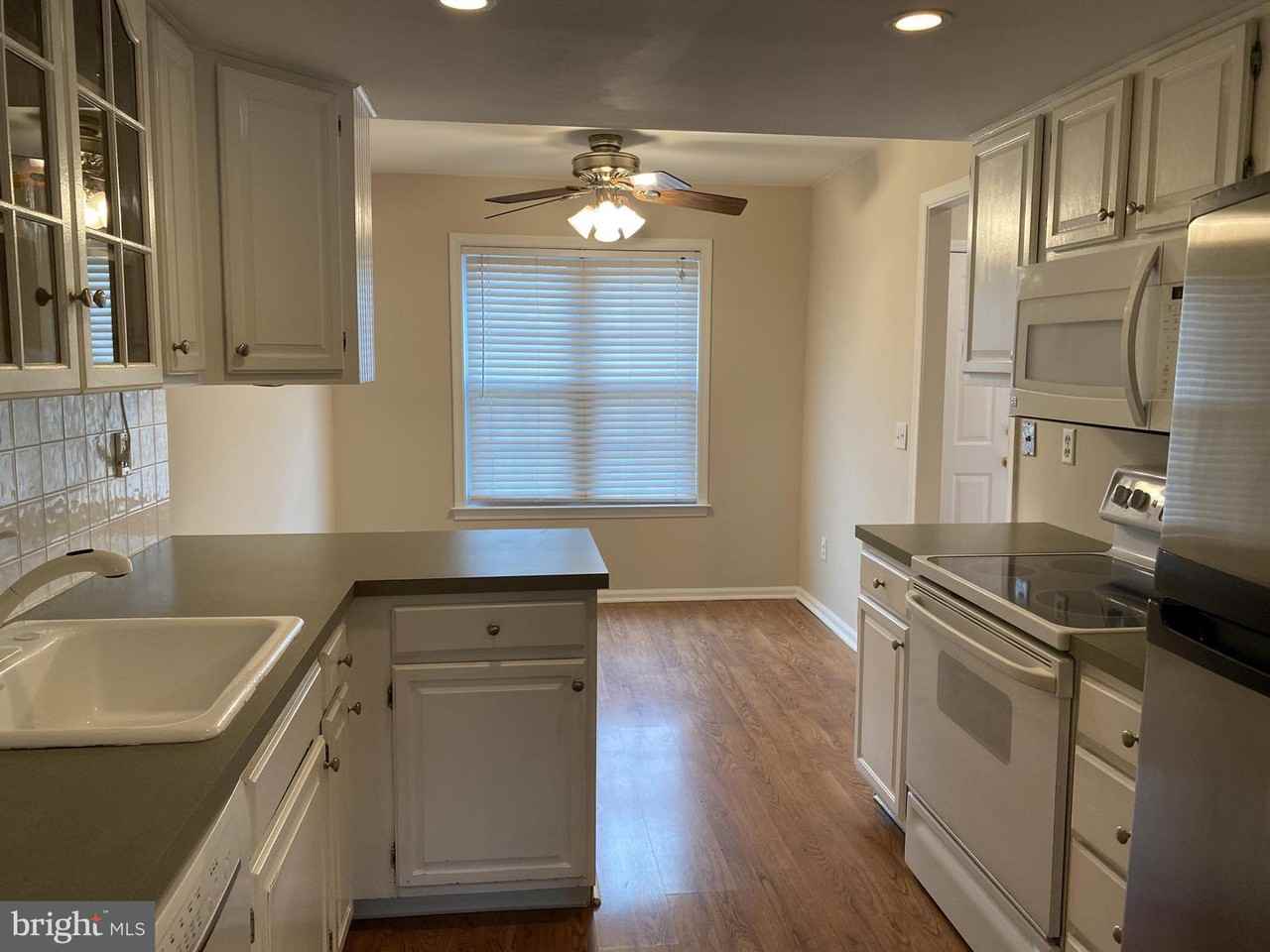 1054 Putnam Boulevard Unit 111 - Photo 2 of 24