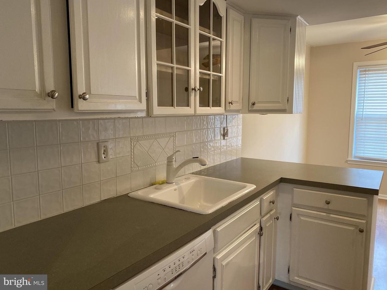 1054 Putnam Boulevard Unit 111 - Photo 3 of 24