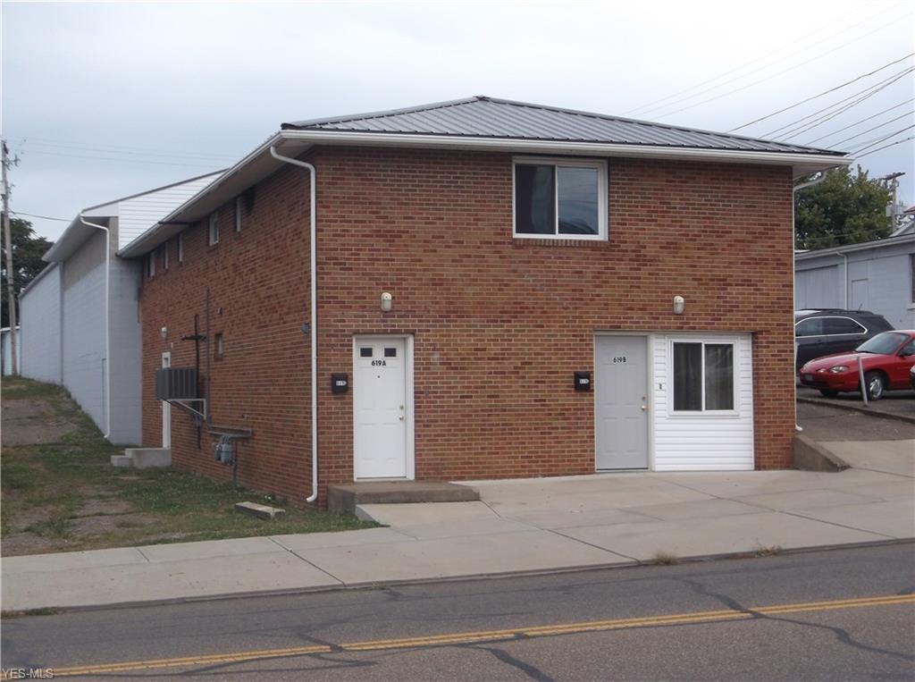 619 Steubenville Ave B - Photo 2 of 14