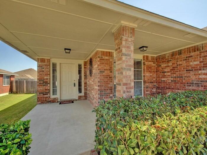 2624 Butler Way - Photo 3 of 15