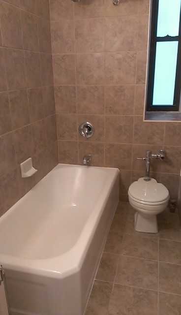 1100 Madison Ave #9C - Photo 2 of 7