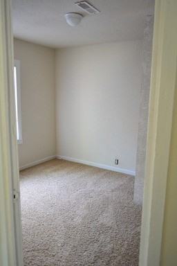 1201 Pine St - Photo 3 of 10