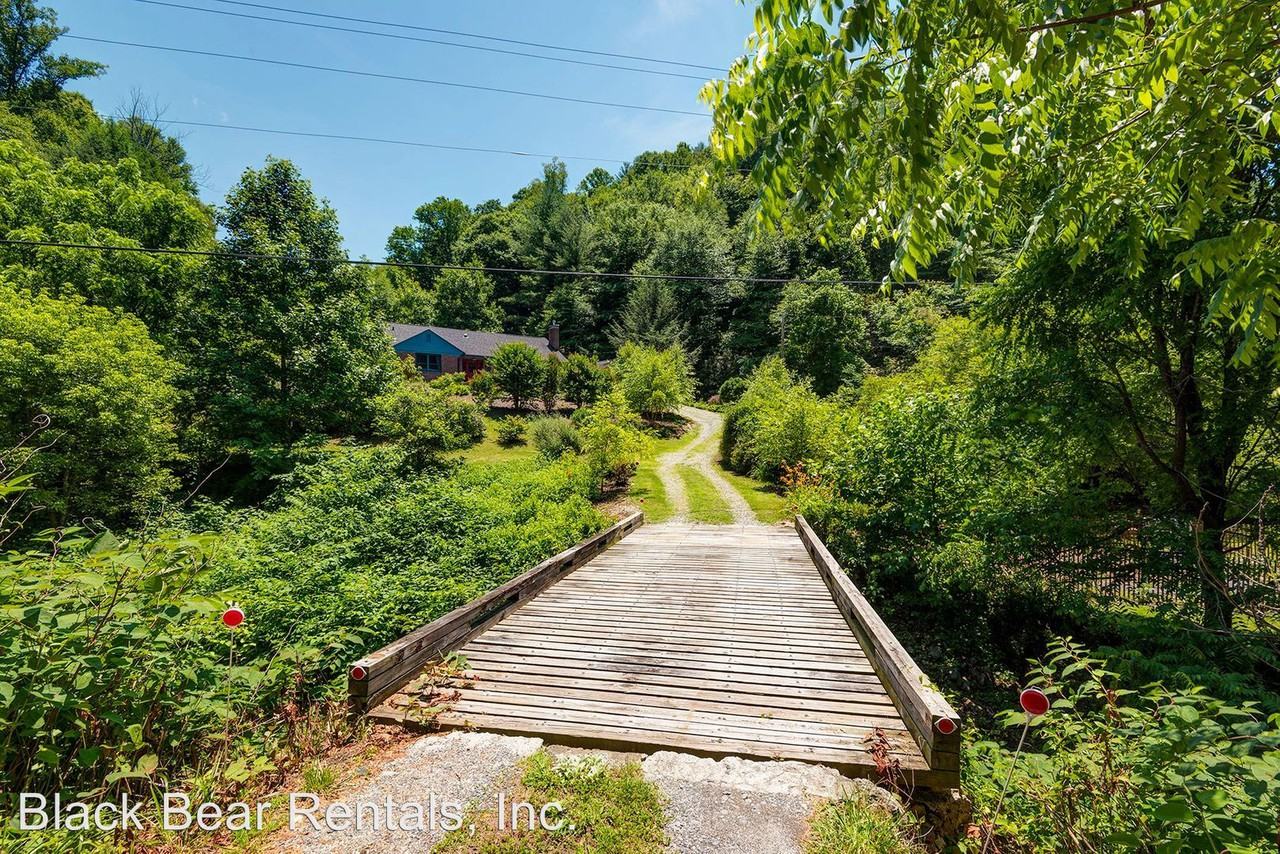 2102 Walnut Creek Road - Photo 2 of 30