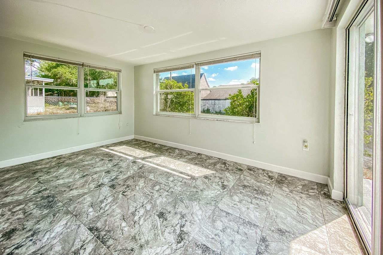 12812 College Hill Dr - Photo 3 of 15