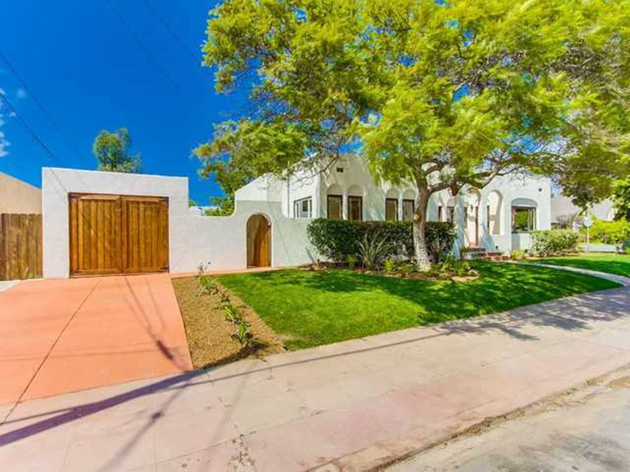 2404 32nd Street - Photo 2 of 20