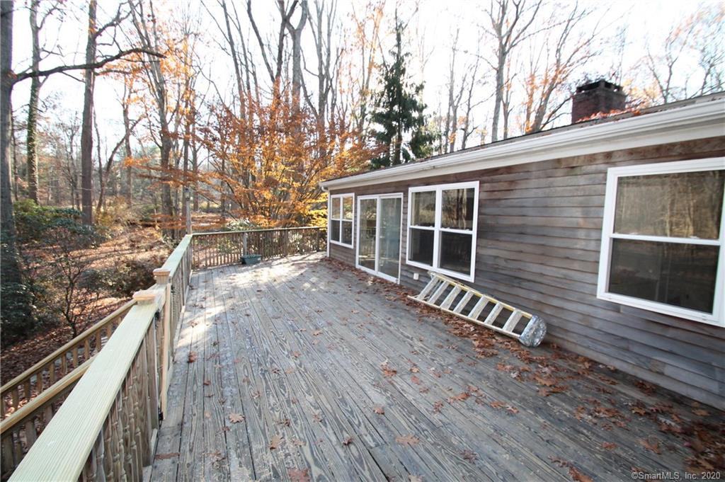 33 Burr St - Photo 2 of 17