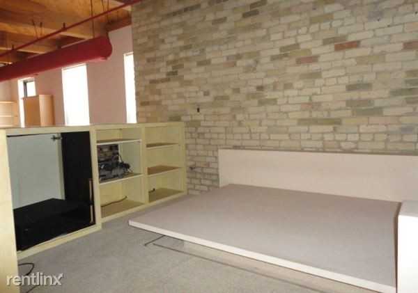 E Buffalo St Apartments in Historic Third Ward, Milwaukee, WI 53202