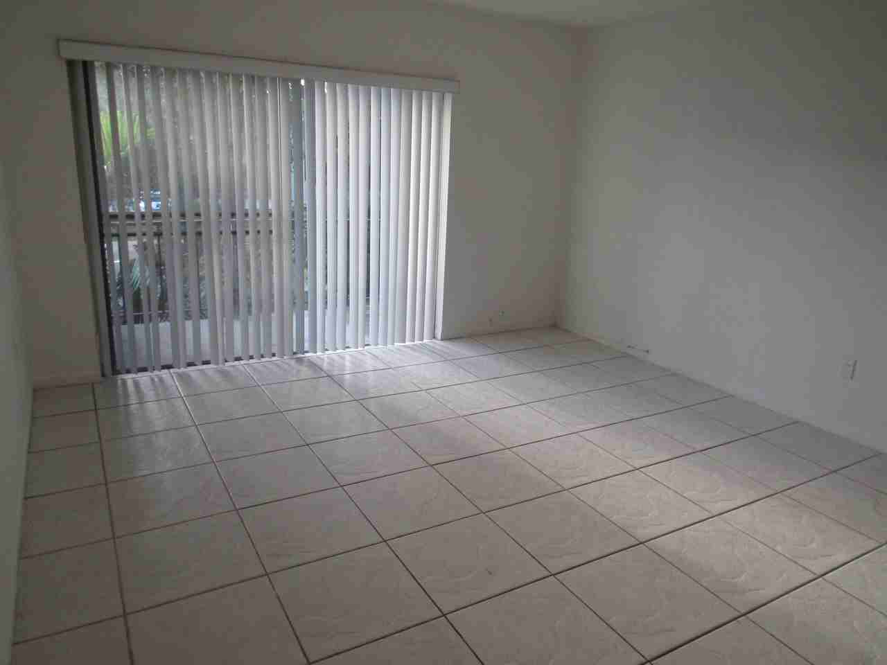 8870 Fontainebleau Blvd Fontainebleau Blvd #507 - Photo 3 of 28