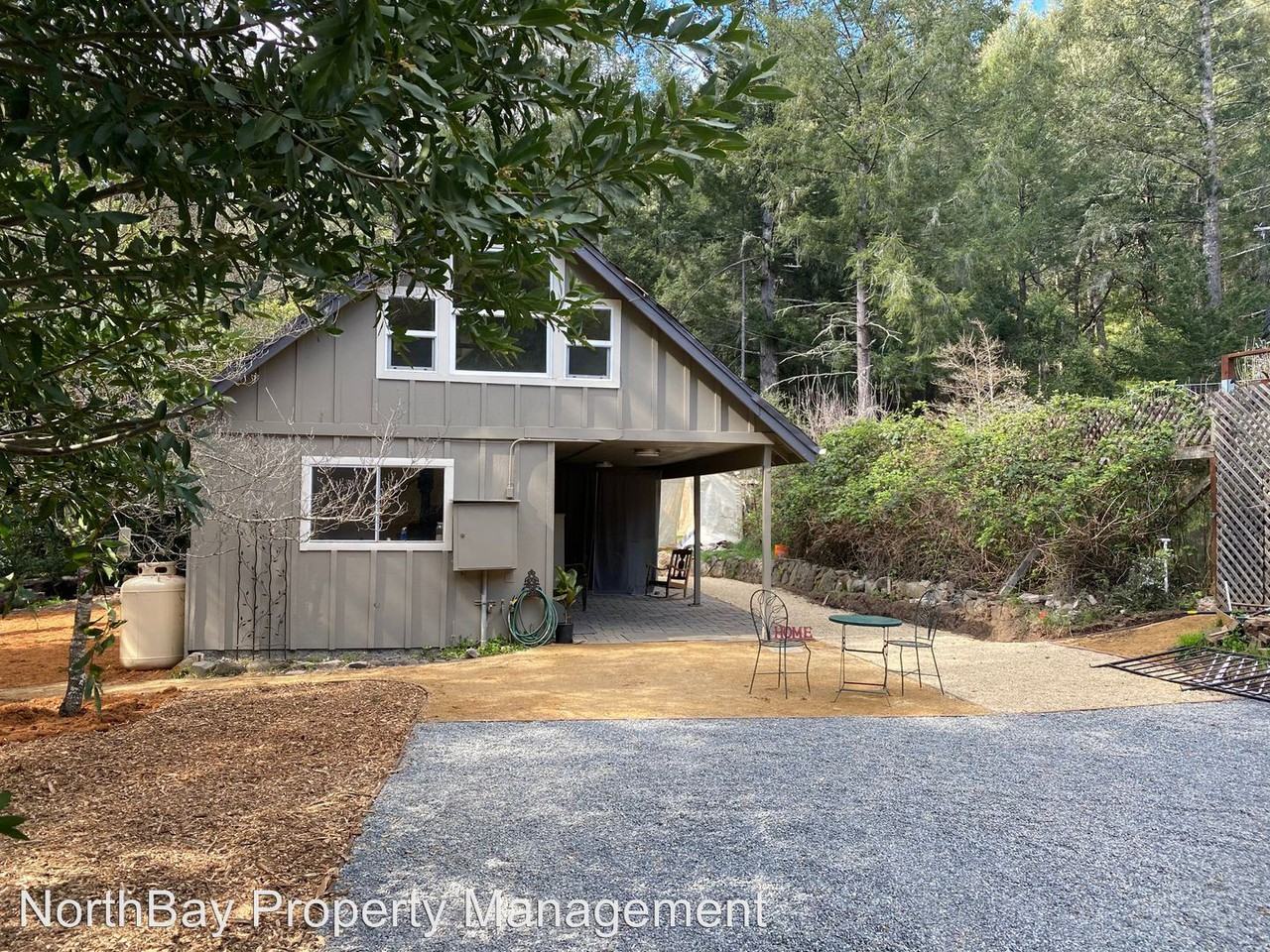 6585 Erland Rd - Photo 2 of 15