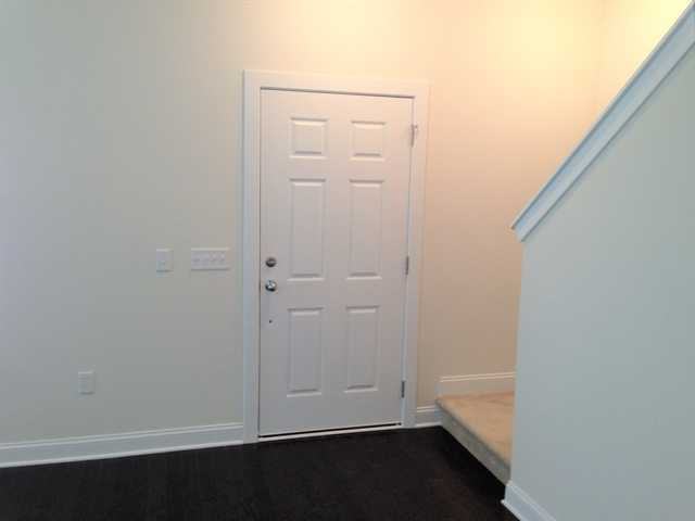 439 Sablewood Dr - Photo 2 of 20