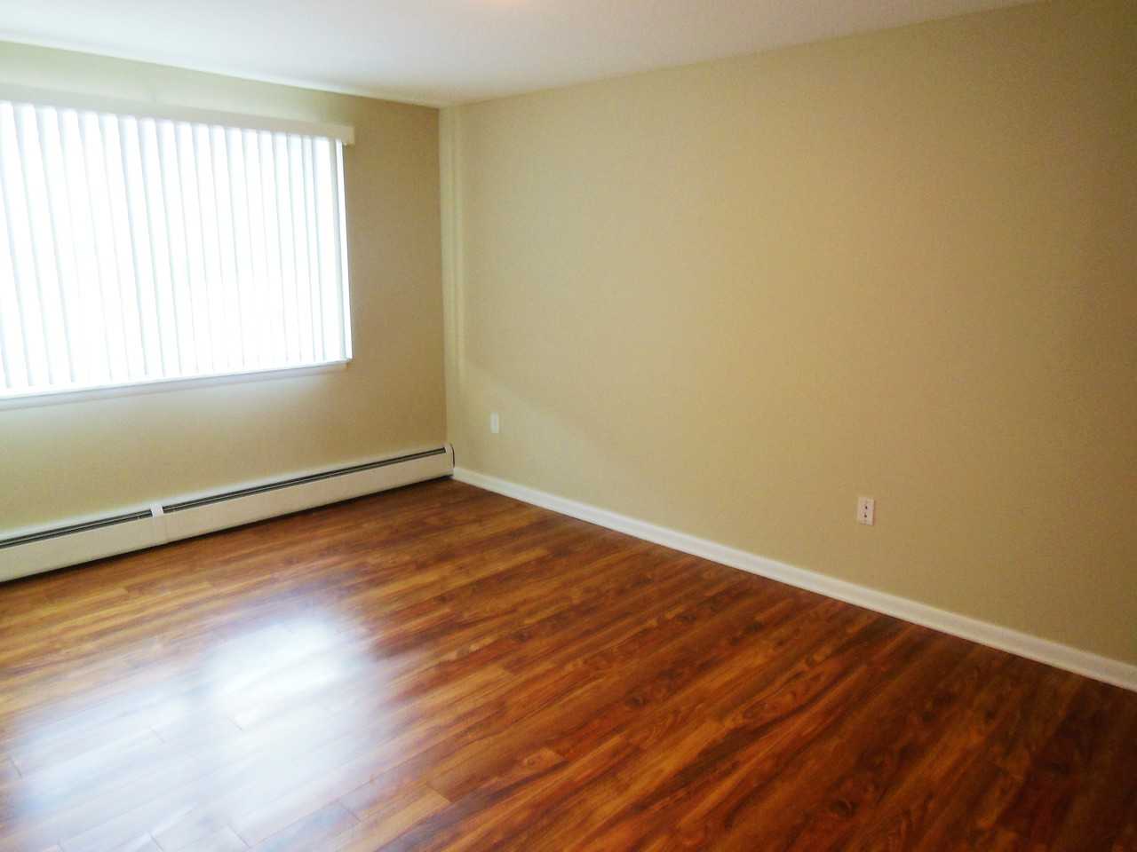 45 Oakwood Avenue #C1 - Photo 3 of 12