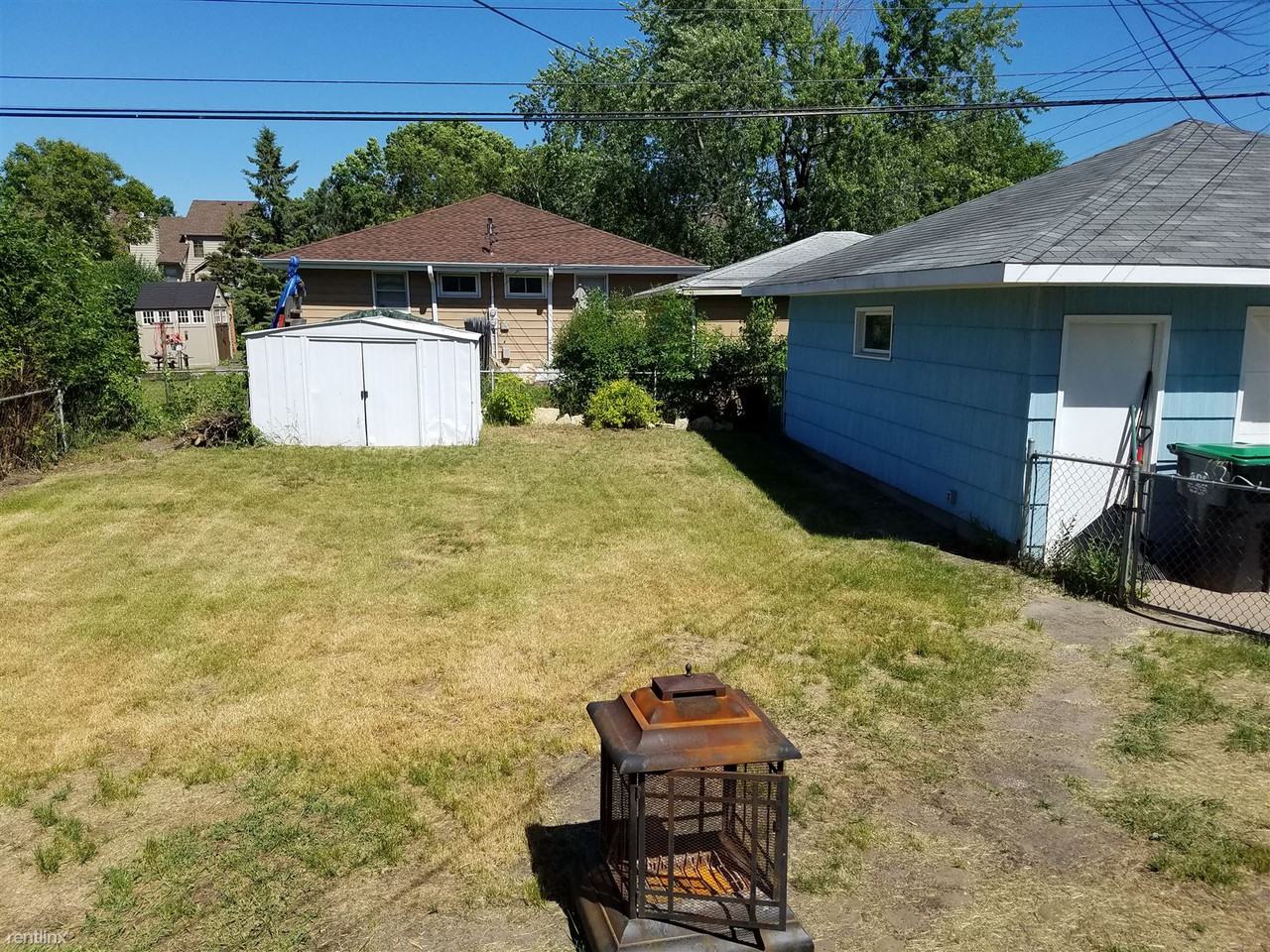 5231 7th St Ne - Photo 3 of 11