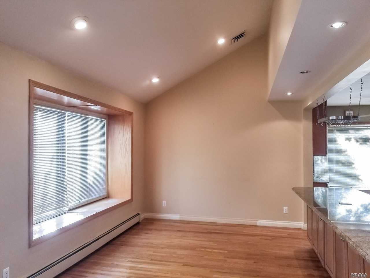 805 Oakleigh Road - Photo 3 of 16