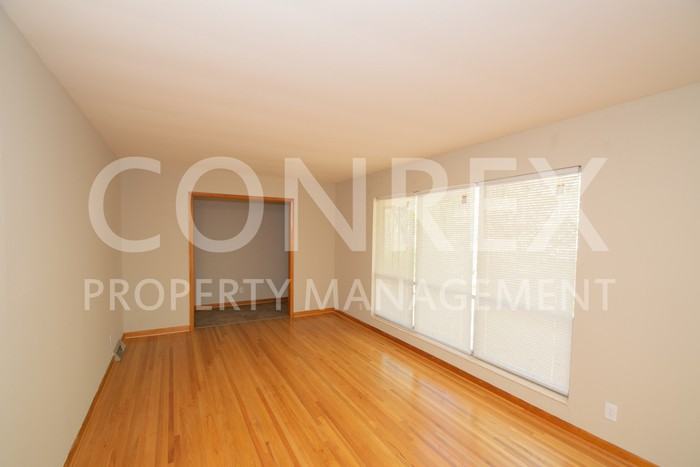 455 5th Avenue Southwest - Photo 3 of 8