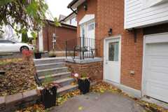 McQuay Blvd & Renfield Crescent #Lower - Photo 1 of 1