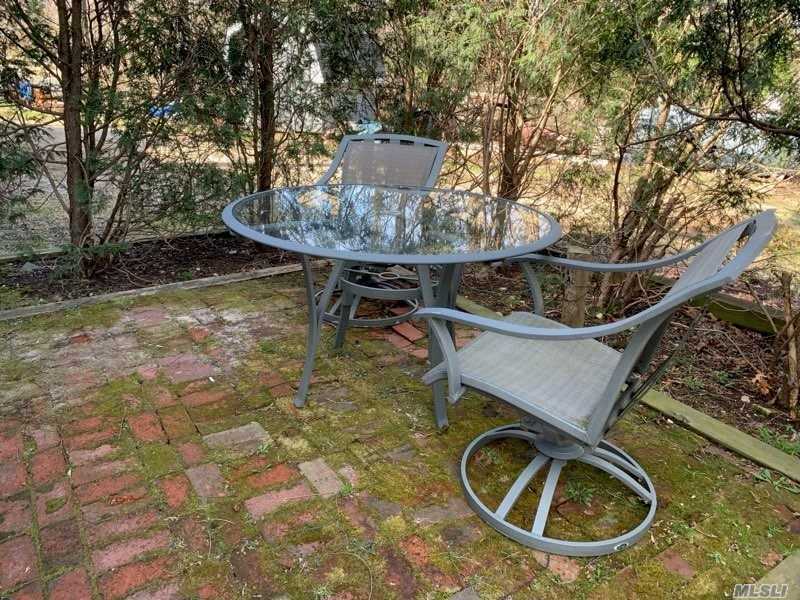 550 Chicken Valley Road - Photo 3 of 4