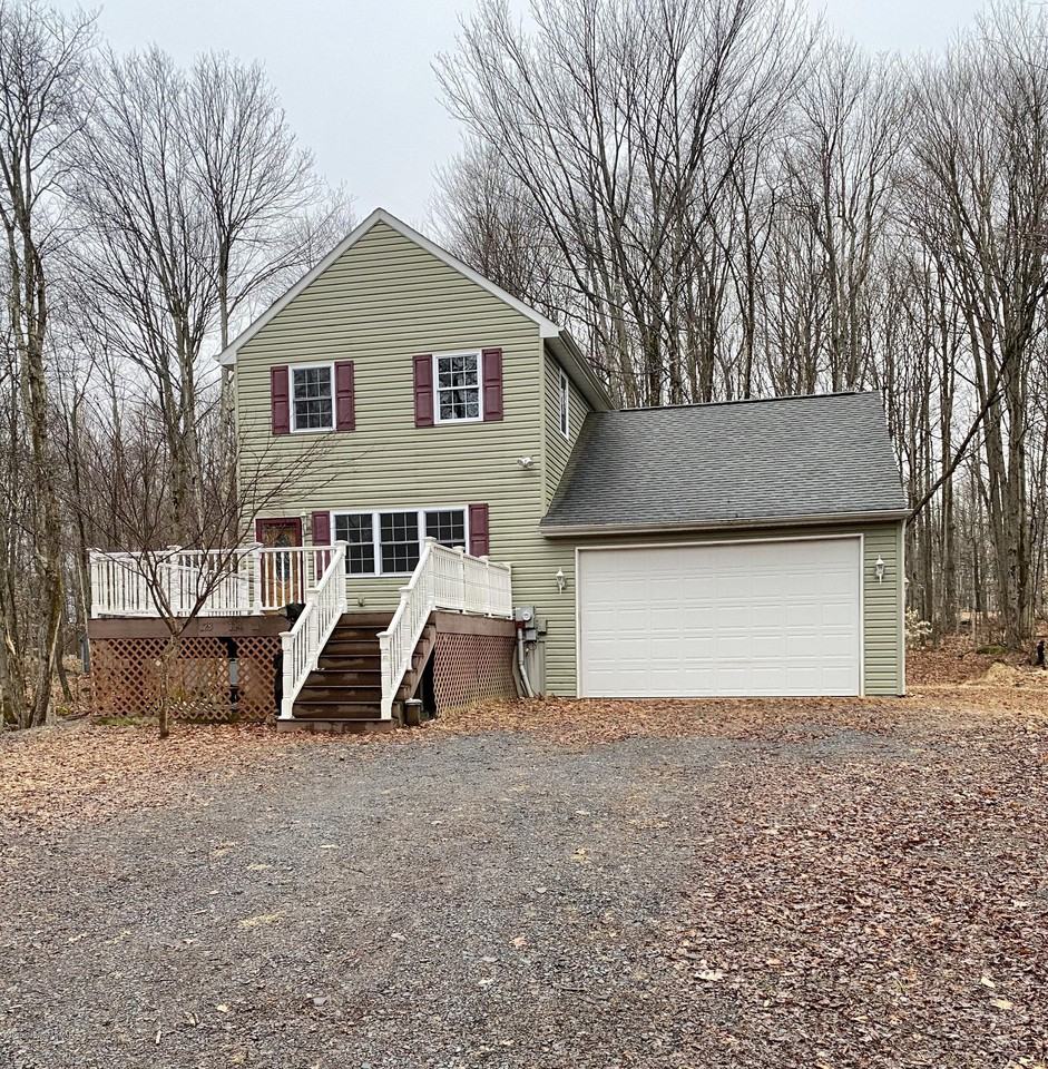 238 Chinook Cir - Photo 2 of 17