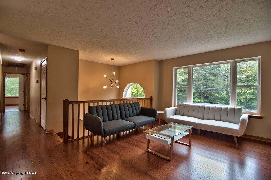 2116 Osprey Ln - Photo 2 of 18