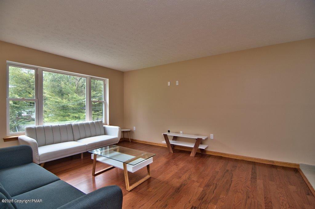 2116 Osprey Ln - Photo 3 of 18