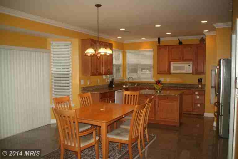 46728 Hollow Mountain Pl - Photo 2 of 30
