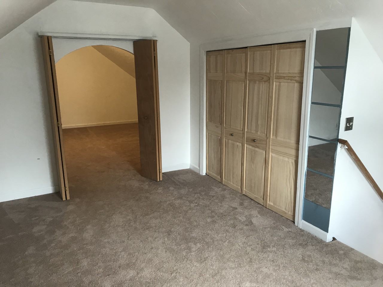 117 South Pleasant Street Unit 3 - Photo 2 of 5