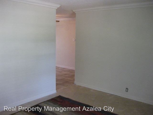 125 General Bullard Ave - Photo 3 of 13