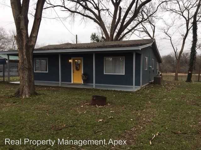 665 Honey Ln - Photo 3 of 22