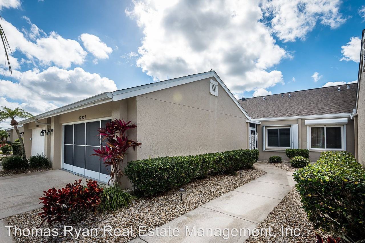 12227 Sw Kingsway Cir #C2 - Photo 2 of 43