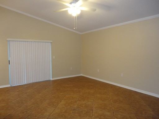 1706 Comstock Pl - Photo 3 of 9