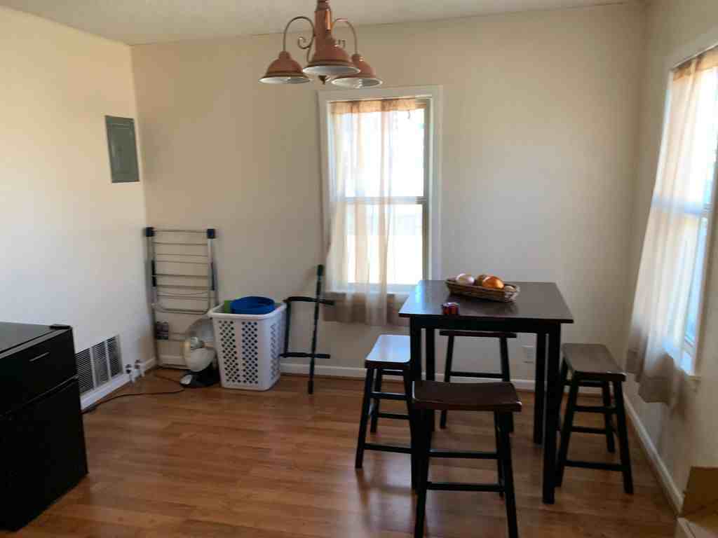 1724 28th Street - Photo 2 of 15
