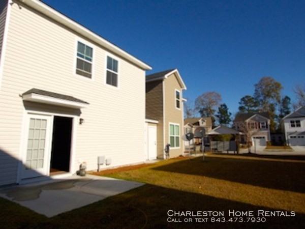 230 Larissa Drive - Photo 2 of 10
