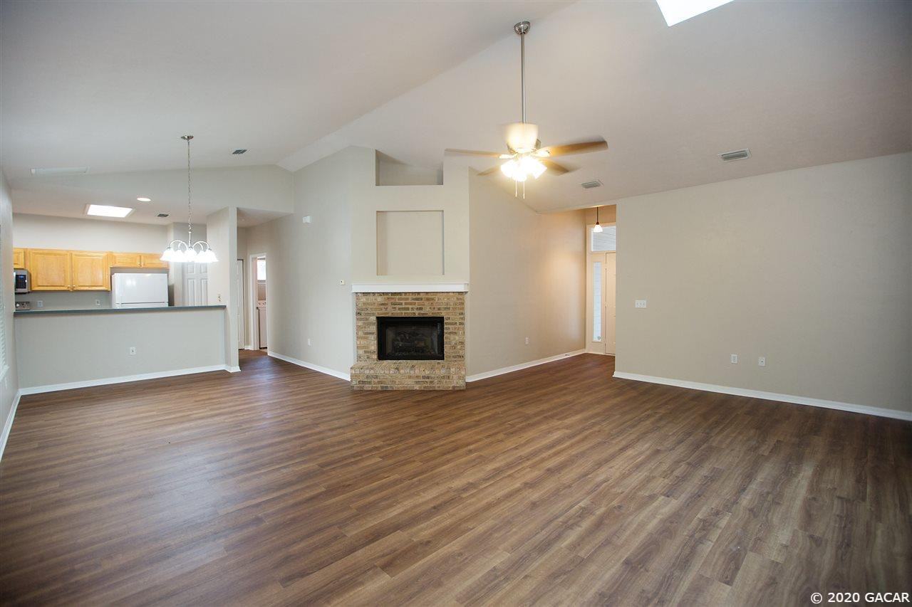 4314 Nw 35th Street - Photo 3 of 31