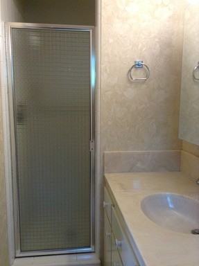 1730 Tanglewood Ln - Photo 3 of 21