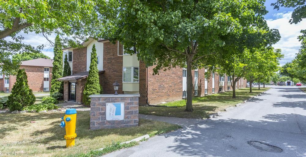 TVM APARTMENTS - Photo 2 of 5