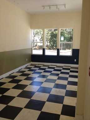 9121 Windsor Rd - Photo 3 of 4