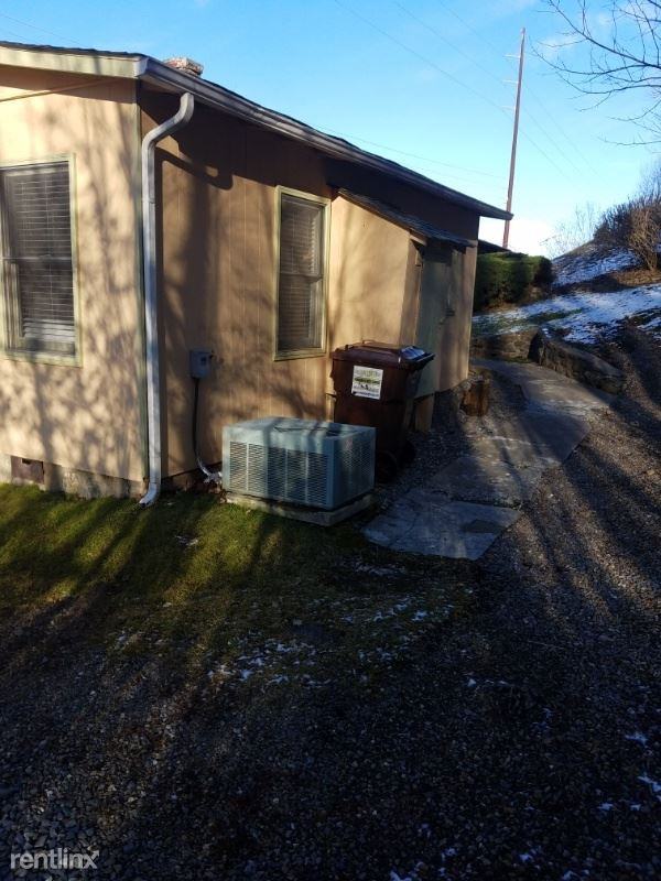 977 Soco Rd - Photo 3 of 15