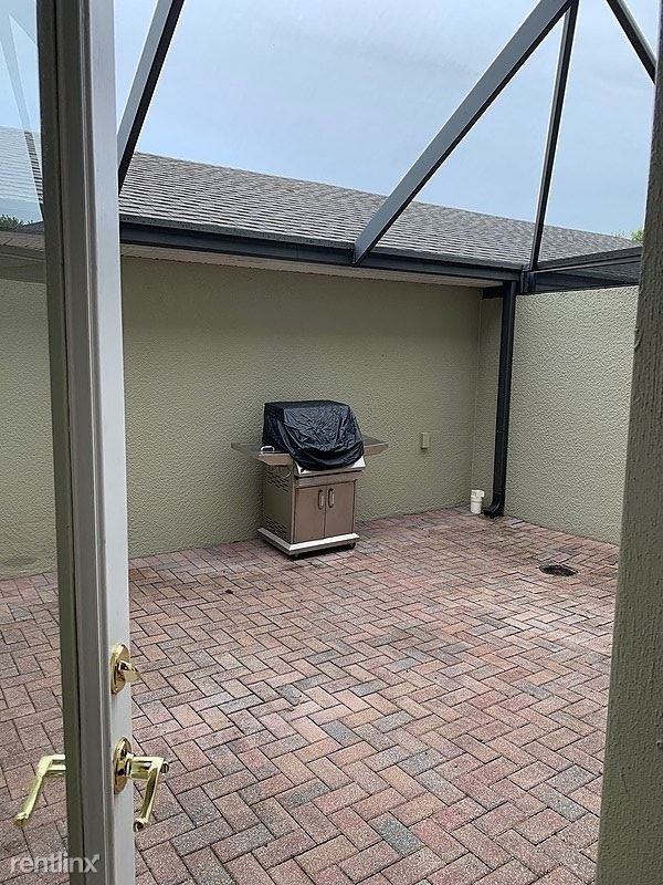 14114 Oakham St - Photo 3 of 11