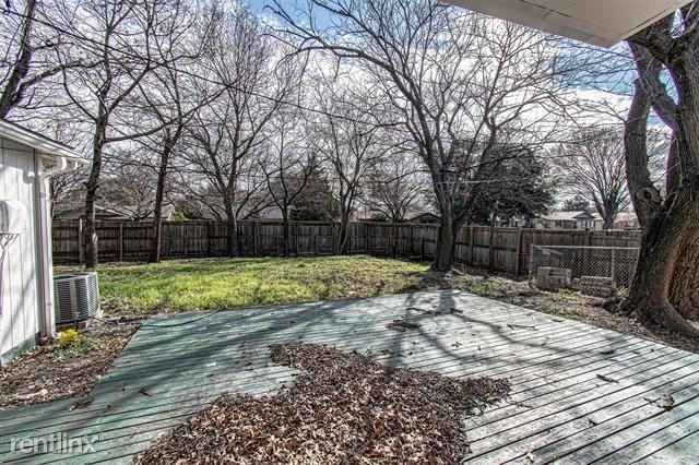1713 Janice Dr - Photo 2 of 30