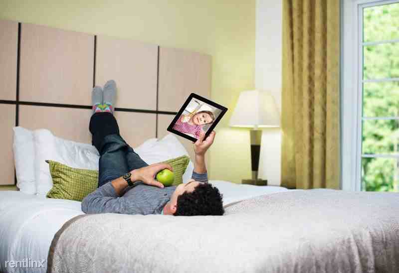 5201 Endicott Ave - Photo 3 of 6