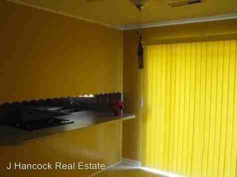 460 Madeline Dr - Photo 3 of 4