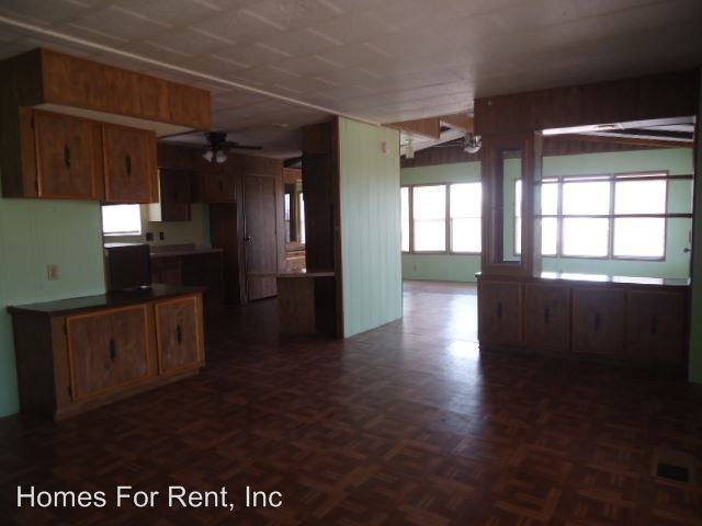 28544 Avenue 140 #A - Photo 3 of 17