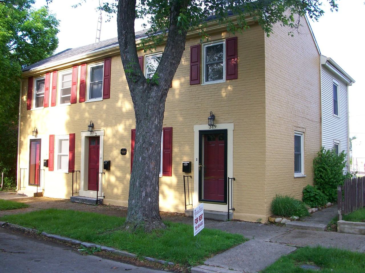 317 S 4Th St - Photo 2 of 11