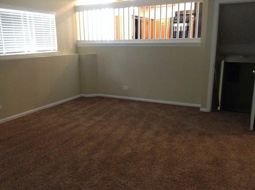 170 Clover Ct - Photo 2 of 11