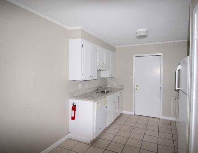 714 N 29Th Ave - Photo 3 of 7